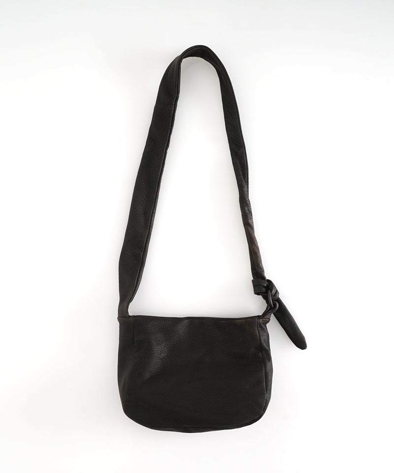 VUm PRODUCT B22 mini sash bag deer leather / dark brown