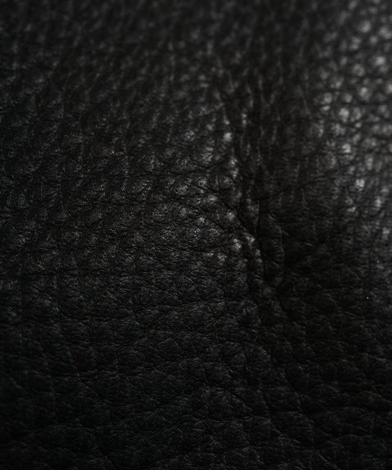 VUm PRODUCT B22 mini sash bag deer leather / dark brown