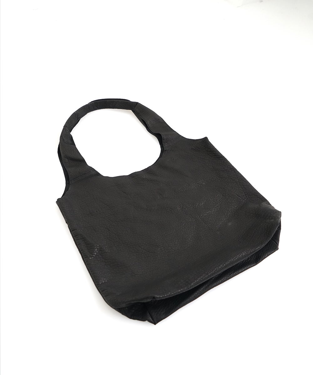 VUm PRODUCT B23 packable tote deer leather / black