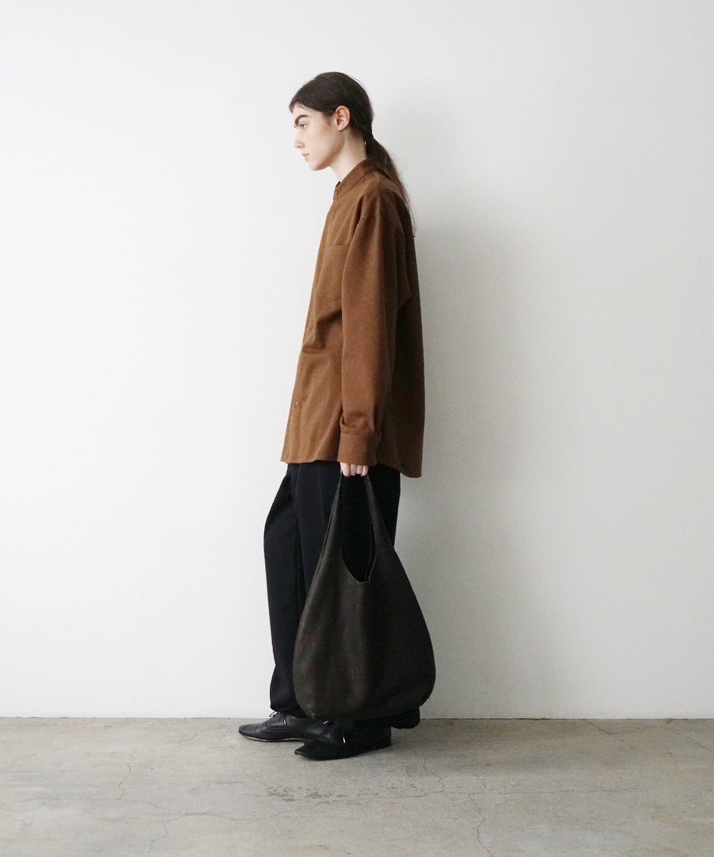 VUm PRODUCT B23 packable tote deer leather / dark brown