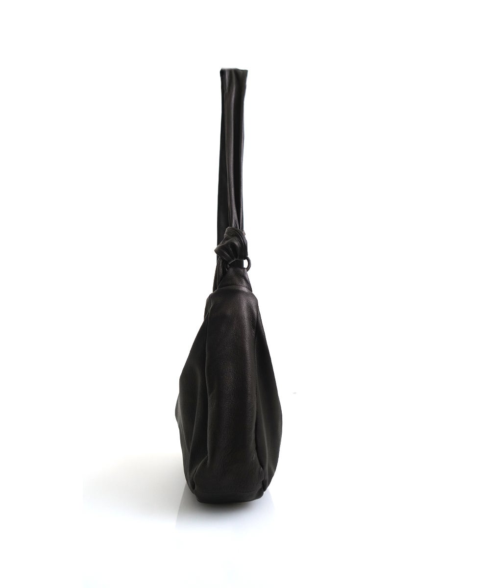 VUm PRODUCT B15 sash bag deer leather / dark brown