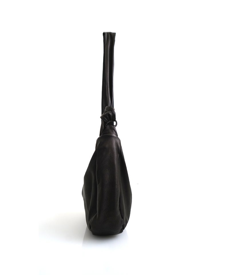 VUm PRODUCT B15 sash bag deer leather / dark brown