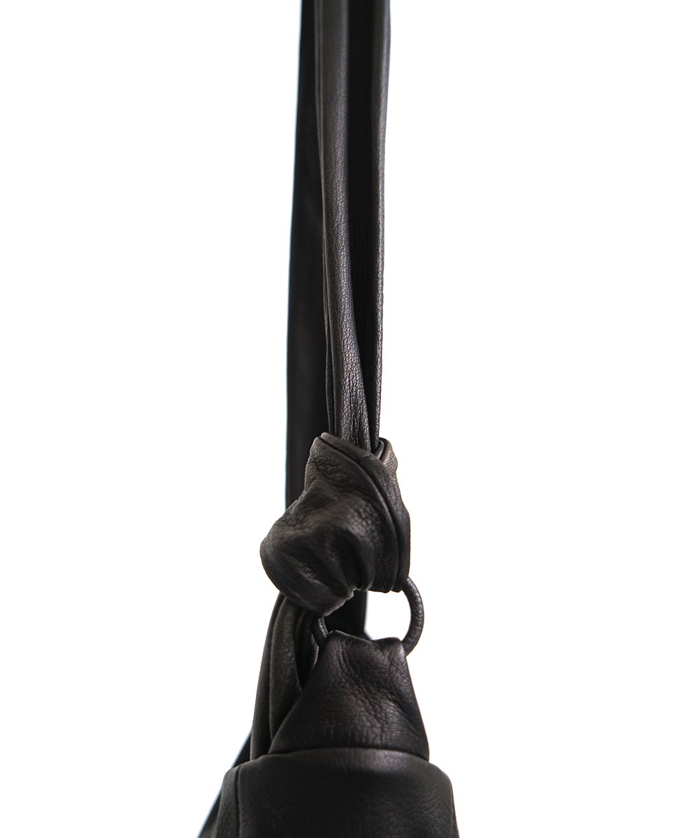 VUm PRODUCT B15 sash bag deer leather / dark brown