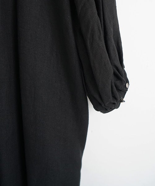 suzuki takayukiスズキタカユキpuff-sleeve dress [black] 