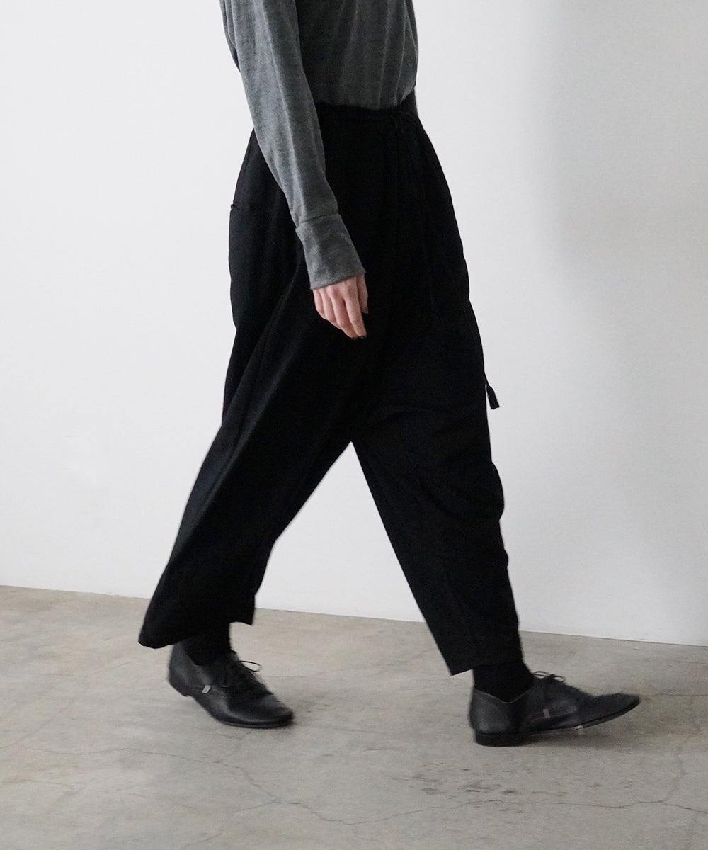 VUm wide silhouette pants WOOL / BLACK