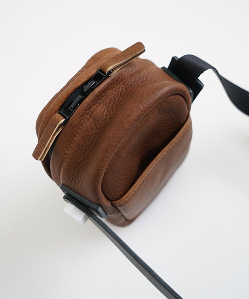  macromauro マクロマウロDEER LEATHER BOX BAG S BROWN
