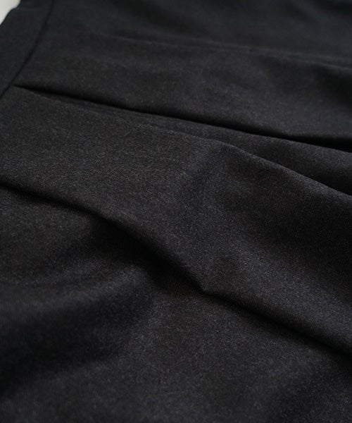 Mochiモチfront pleated culottes [dark gray/ma26-pt-01]