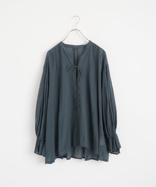 suzuki takayukiスズキタカユキsmock blouse [A271-12/pale fir green]