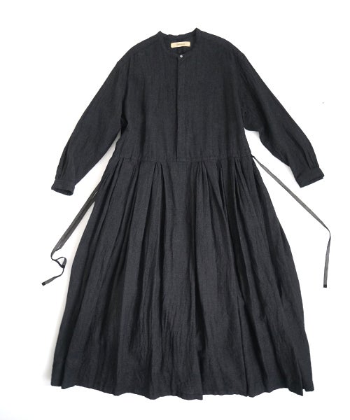 suzuki takayukiスズキタカユキtuck-gathered dress [lint black/A271-18]
