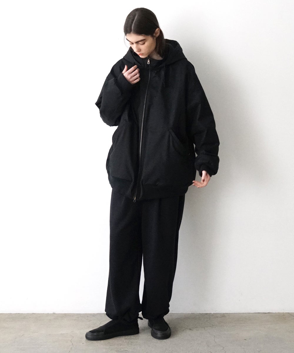 VUm hooded stand collar blouson FINX COTTON / BLACK] blu-009