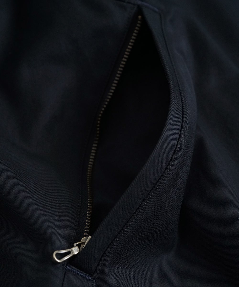 VUm hooded stand collar blouson FINX COTTON / BLACK] blu-009