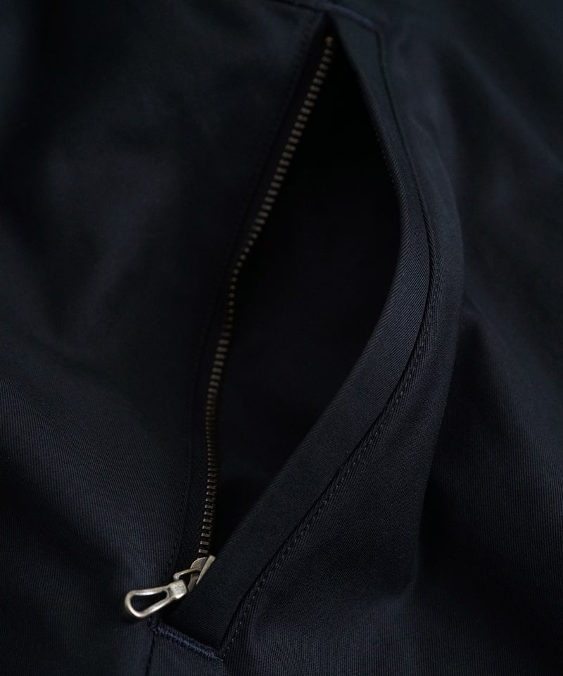 VUm hooded stand collar blouson FINX COTTON / BLACK] blu-009