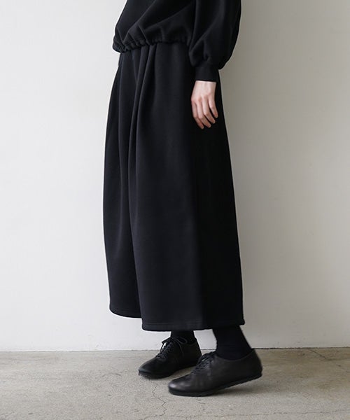  Mochiモチ sweat tuck wide pants　 [black/ma25hm-pt-01]